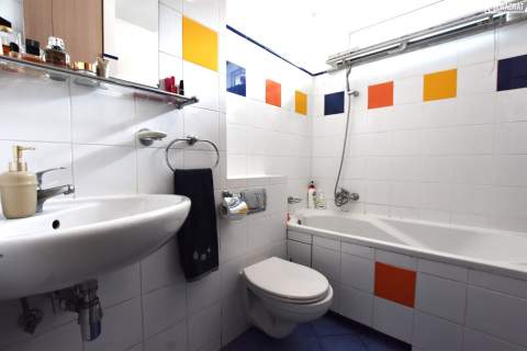 2 pokoje 46.20 m2 pierwsze piętro. Sławinek.