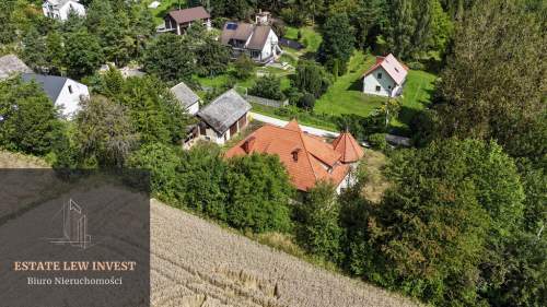 Dom na sprzedaż 132 m2 Działka 32 ary 5-pokoi