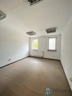 Atrakcyjny budynek z magazynem 800 m2