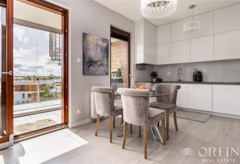 Wyjątkowy apartament z panoramicznym widokiem na B
