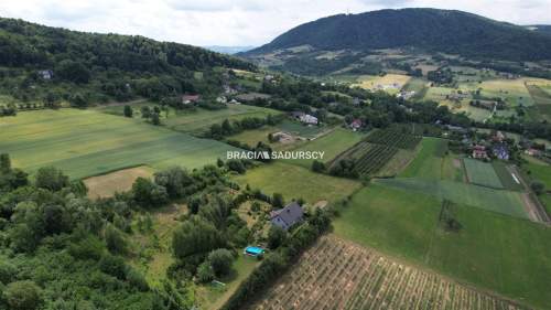 Dom z widokiem na jezioro