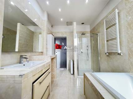 4-pokojowy apartament w Centrum Świdnicy 