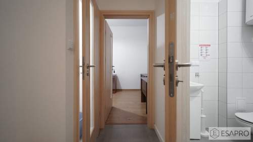 BIURO-PODZIAŁ NA GABINETY-ŚRÓDMIEŚCIE-110 m2