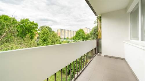 GUSTOWNE, ZADBANE, 2-POKOJOWE Z ODDZIELNĄ KUCHNIĄ