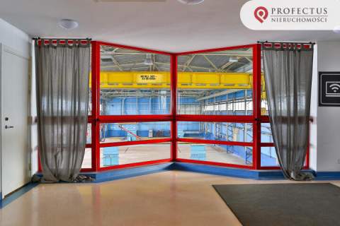 Hala z suwnicą oraz zapleczem socjalnym 1012 m2 , blisko S6