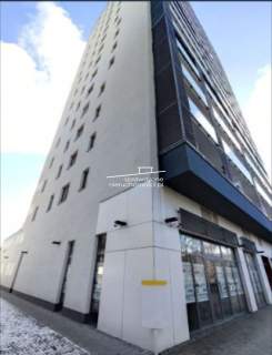 Lokal na parterze w centralnej lokalizacji Targówk
