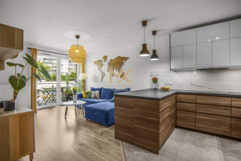 WYJĄTKOWY APARTAMENT Z BALKONEM 