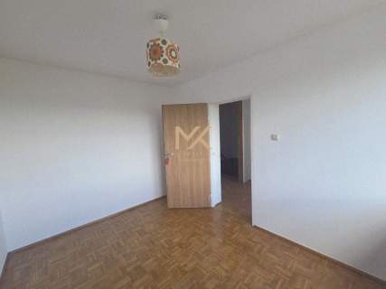 Piękny dom w zabudowie szeregowej/Oporów