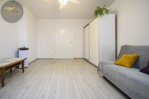 134,6M2/ 5 POKOI/ 2 BALKONY/ BLISKO CENTRUM