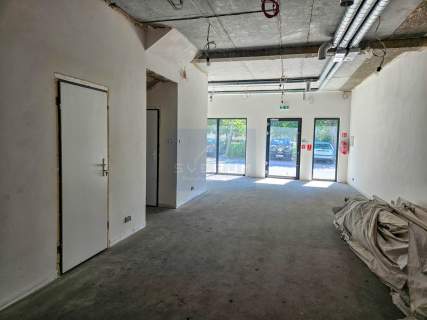 Lokal handlowo-Usługowy Żarki centrum 340m2