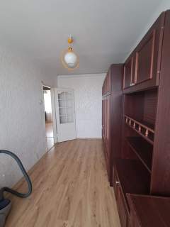 3 pokoje, 45.50m2, balkon, IV piętro, umeblowane,OsKaliniec