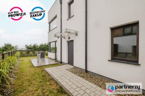 Nowoczesny, dwupoziomowy apartament w Mechelinkach