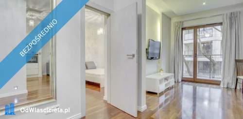 Przestronny apartament z klimatyzacja i dużym tarasem na sprzedaż