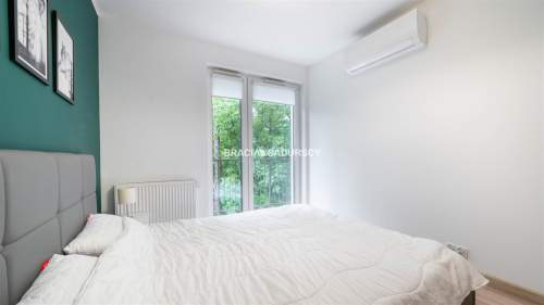 dwupoziomowe ok 80m2, Żabiniec