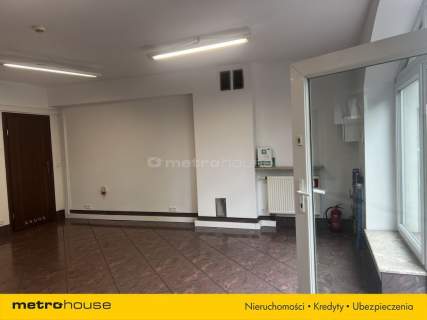 Lokal 42 m2 z witryną na biuro lub sklep, Ursus.