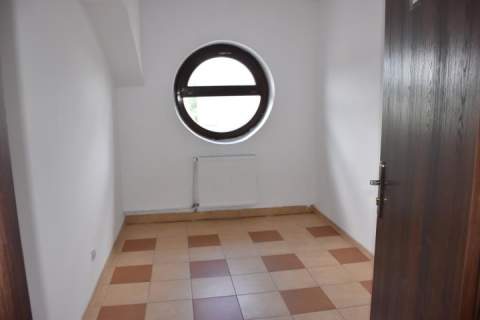 Biuro do wynajęcia, 400 m2, Żyrardów