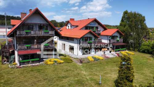 Dwa domy na działce 2400m2 Krynica Morska