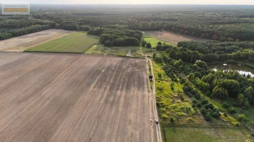 Działka do zabudowy budowlanej w leśnej otulinie