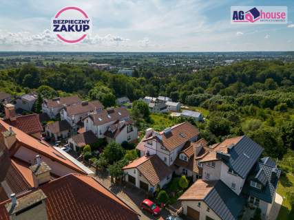 Wyjątkowy dom przy Parku Oruńskim 