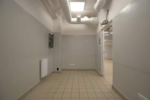Lokal parterowy, frontowy 404 m2 nowe budownictwo
