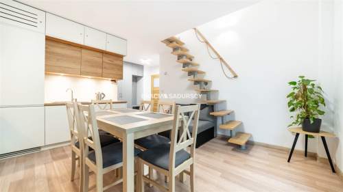 dwupoziomowe ok 80m2, Żabiniec