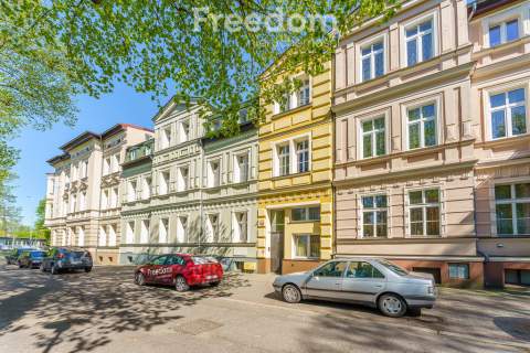 Przestronne, ładne i zadbane mieszkanie