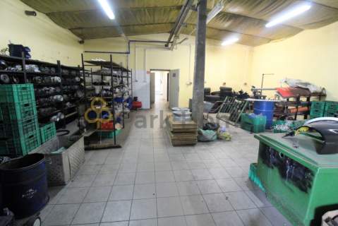 Hala produkcyjno-magazynowa z biurami