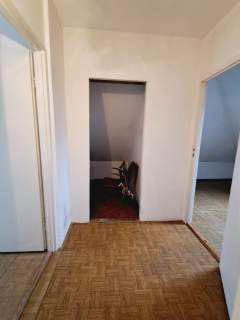 Mieszkanie o powierzchni 60m2, II piętro, do remontu, ul. Lu