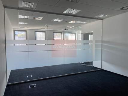 Nieruchomość komercyjna do wynajęcia, 220 m2, Warszawa