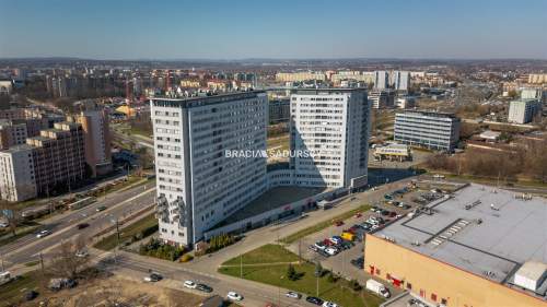 SŁONECZNE, 1-POKOJOWE W ATRAKCYJNEJ LOKALIZACJI