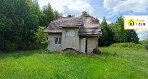 Dom z prywatnym lasem w cichej i spokojnej