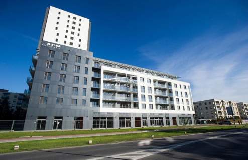 Lokal na parterze w centralnej lokalizacji Targówk