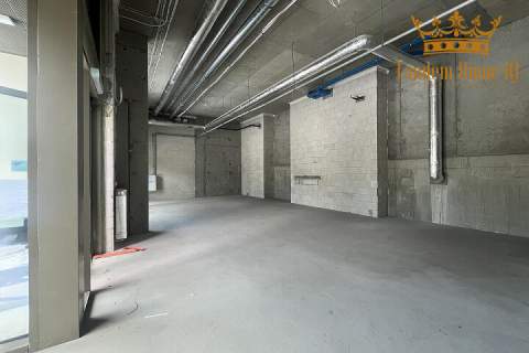 do wynajęcia 84m2, lokal parter, nowe osiedle Praga Północ, wi