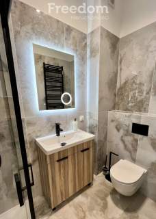 Nowy apartament blisko morza i promenady.