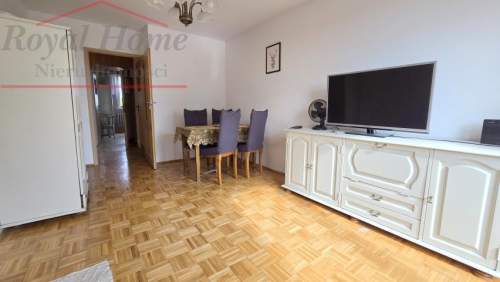 Przestronne, w pełnym rozkładzie 3 pok. z balkonem.