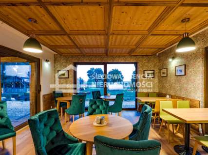 Dwa domy na działce 2400m2 Krynica Morska