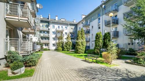 PRZESTRONNE, W ATRAKCYJNEJ LOKALIZACJI I CENIE