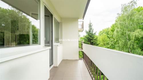 GUSTOWNE, ZADBANE, 2-POKOJOWE Z ODDZIELNĄ KUCHNIĄ