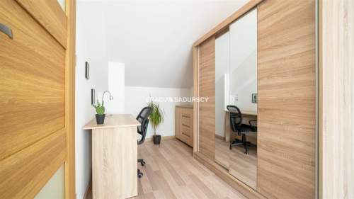 dwupoziomowe ok 80m2, Żabiniec
