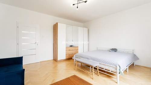 Sprzedam,3-pok,Skawina,dużo zieleni