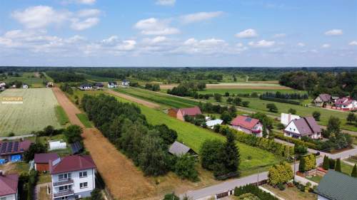 Drewniany dom na 15 arowej działce Kolonia Sól