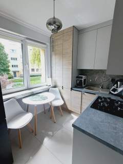 2 pokoje, 55.38m2, I piętro, balkon, po remoncie,Górnośląska