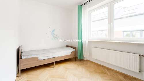 Sprzedam,3-pok,Skawina,dużo zieleni