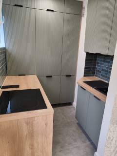 2 pokoje, 32m2 ,balkon, III piętro, po remoncie.Os. Kaliniec