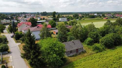Drewniany dom na 15 arowej działce Kolonia Sól
