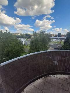 2 pokoje, 33m2 balkon, IV piętro, Centrum