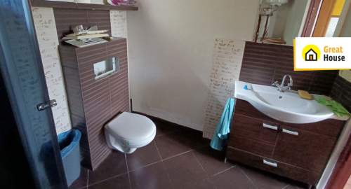 Dom z prywatnym lasem w cichej i spokojnej
