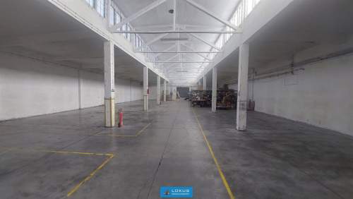 Magazyn 1120 m2 ogrzewany z rampą i biurem 190 m2