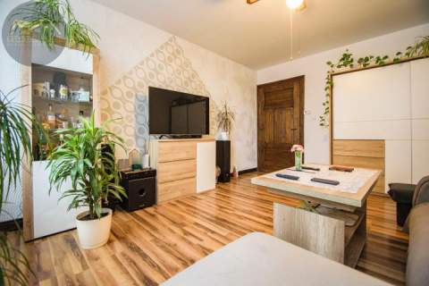 134,6M2/ 5 POKOI/ 2 BALKONY/ BLISKO CENTRUM