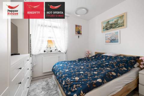 3 pokojowe mieszkanie z halą garażową i komórką